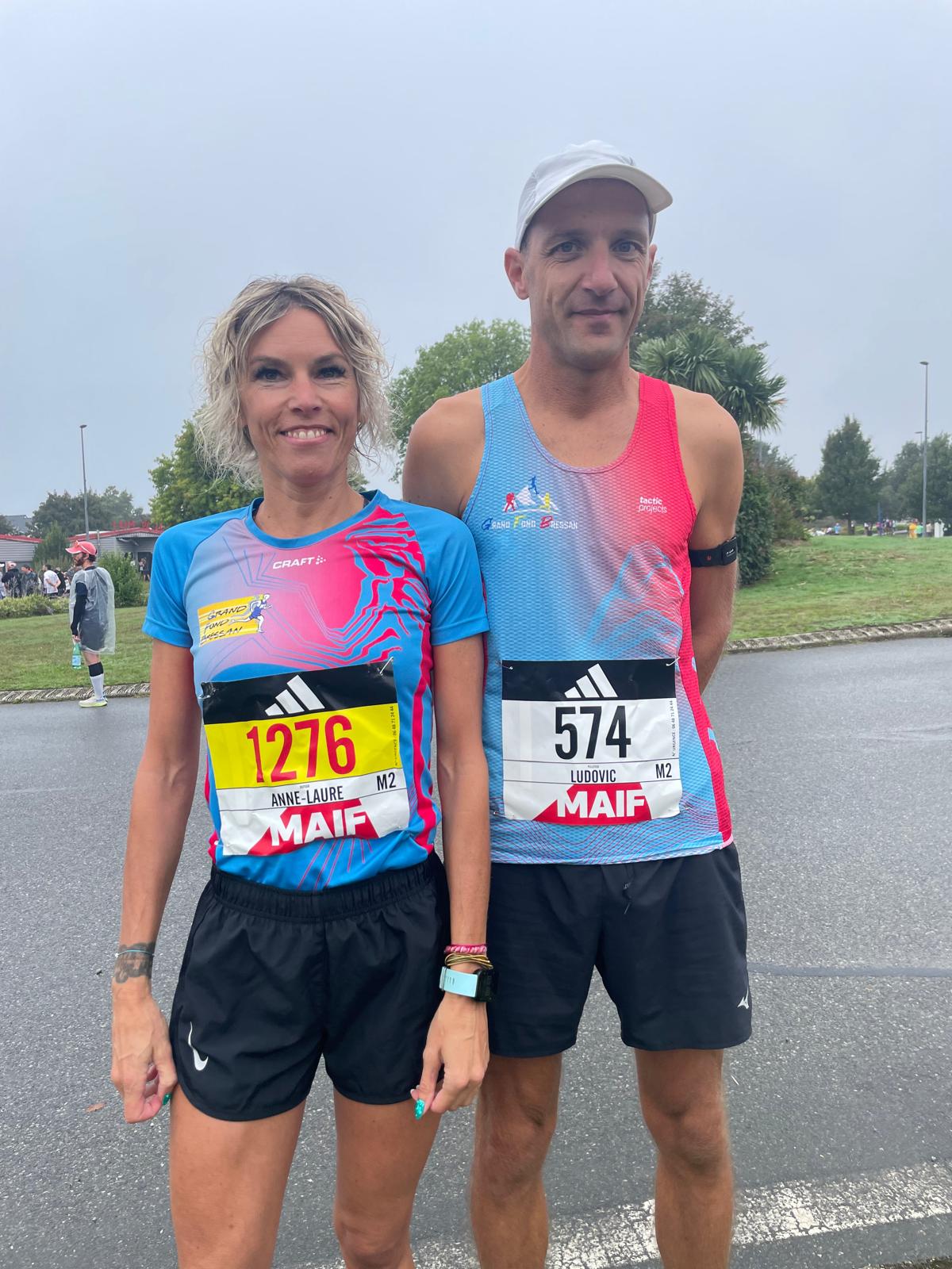 Participation de Ludo et Anne-Laure du Grand Fond Bressan au Championnat de France de Semi-Marathon à Auray (56)